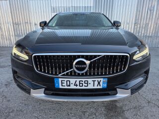 Volvo V90 Cross Country Pro D5 AWD Onyx Black 2.0 D5 173kW