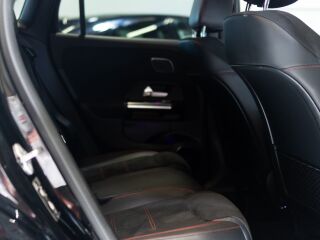 Mercedes-Benz GLA 250 AMG Line Premium Plus 2.0 165kW