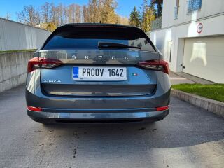 Skoda Octavia COMBY STYLE 2.0 TDI 110кВ