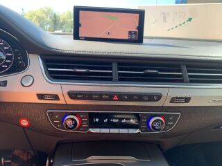 Audi Q7 S-line DESIGN SELECTION 3.0 200kW