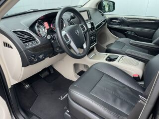 Lancia Voyager Platinum Stow&Go 2.8 CRD 131kW