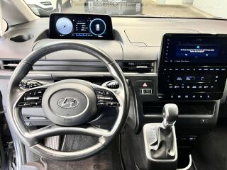 Hyundai Staria PREMIUM 2.2 130kW