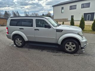 Dodge Nitro SXT 2.8 130kW