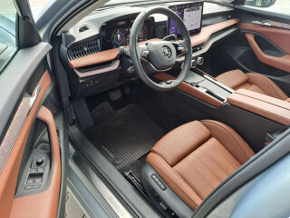 Skoda Superb L&K 1.5 TSI 110кВ