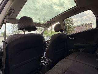 Honda Jazz 1.3 73кВ