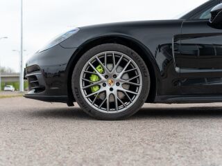 Porsche Panamera 2.9 324кВ