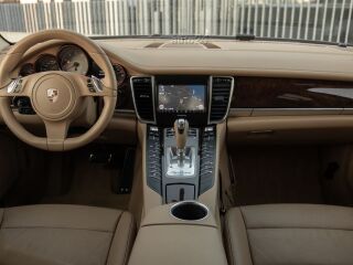 Porsche Panamera S 4.8 V8 294kW