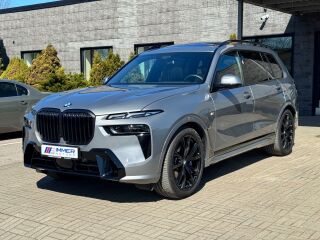BMW X7 xDrive40d MHEV M-Sportpakett Pro LCi 3.0 259kW