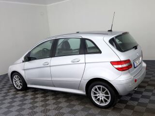 Mercedes-Benz B 180 Avantgarde 2.0 CDI 80кВ