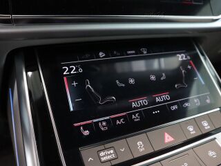 Audi Q8 S line 55 TFSI e quattro 3.0 250kW