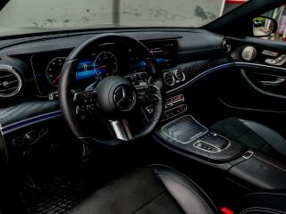 Mercedes-Benz E 220 4Matic AMG-Styling Night Package 2.0 143kW
