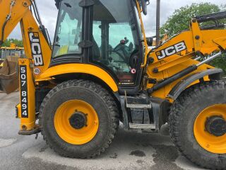JCB 4CX