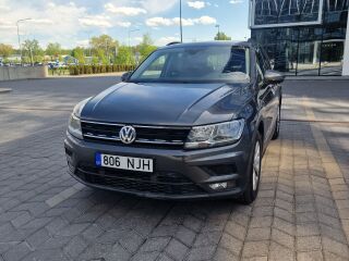 Volkswagen Tiguan Comfortline Business 2.0 R4 DFGA 110kW