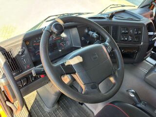 Volvo FM 410 6x2*4 308kW