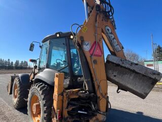 Case 695ST