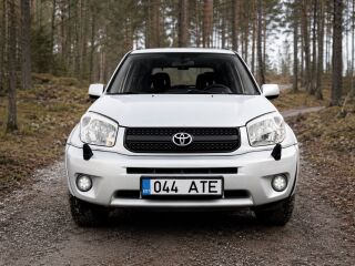 Toyota RAV4 Elegance Facelift 2.0 110kW