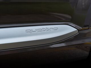 Audi Q7 S-line Quattro 3.0 200кВ