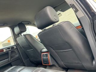 Volkswagen Touareg Black edition diesel 2.5 R5 Diesel 128kW