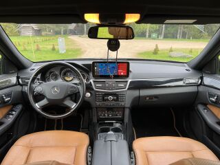 Mercedes-Benz E 350 3.0 V6 170kW