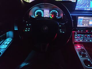 Jaguar XF R-Design 2.7 152kW