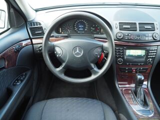 Mercedes-Benz E 220 T Elegance 2.1 CDI 110kW