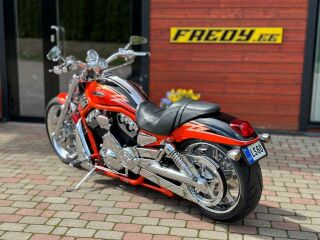 Harley-Davidson VRSCSE Screamin' Eagle CVO V-Rod V2 Revolution 92kW