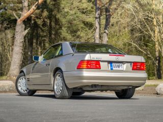 Mercedes-Benz SL 500 5.0 V8 235кВ