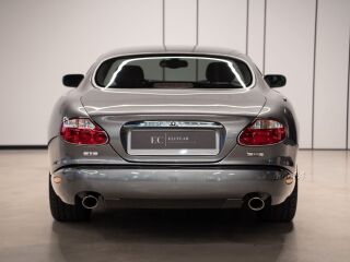 Jaguar XK8 4.2 219kW