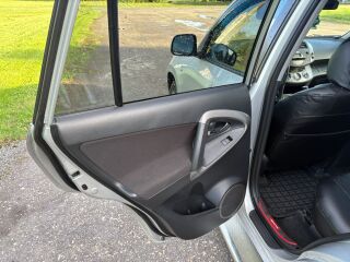 Toyota RAV4 2.2 100kW