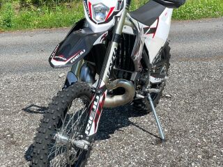 Rieju MR Racing 300 GASGAS R1 40kW