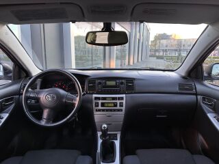 Toyota Corolla Elegance 1.4 66kW