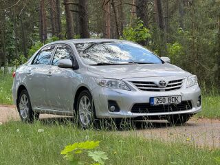 Toyota Corolla 1.6 97кВ