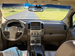 Nissan Pathfinder Staatus 55 2.5 128kW