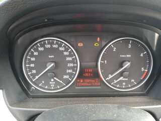 BMW 320 2.0 R4 135кВ