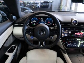 Maserati GranTurismo Trofeo 3.0 V6 404кВ