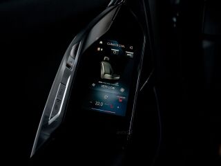 BMW 740 d xDrive M-Sportpakett 3.0 R6 210кВ