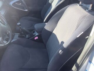 Toyota RAV4 2.2 100kW