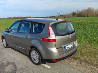 Renault Grand Scenic 1.6 81kW