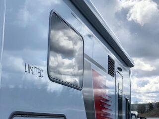 Bürstner Lyseo Limited 727 103kW