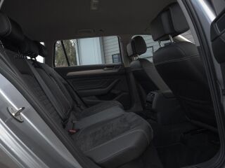 Volkswagen Passat 2.0 147kW