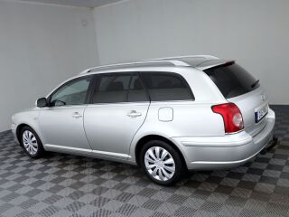 Toyota Avensis Linea Sol Facelift 2.2 D-CAT 130кВ