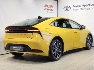 Toyota Prius Plug-in Hybrid Premium Solar 2.0 111кВ