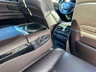 BMW 750 4.4 300kW