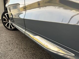 Volvo XC60 AWD Luxury Inscription FaceLift MY23 2.0 T6 Twin-Engine PLUG-IN-HYBRID LONG RANGE 293kW