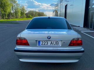BMW 730 2.9 142kW