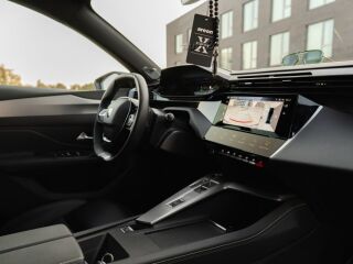 Peugeot 408 GT FULLOption 1.6 140kW