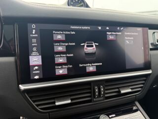 Porsche Cayenne Turbo S e-hybrid 4.0 500кВ