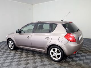 Kia Ceed Elegance 1.6 90kW