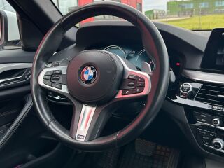 BMW 530 xDrive M Sportpakett 3.0 195kW