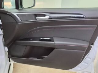Ford Mondeo ST Line / / Sound 1.5 118kW